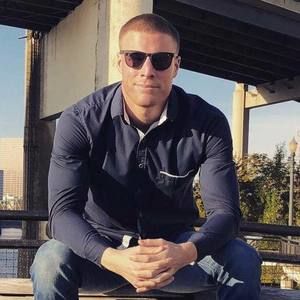 Meet your Posher, Ryan